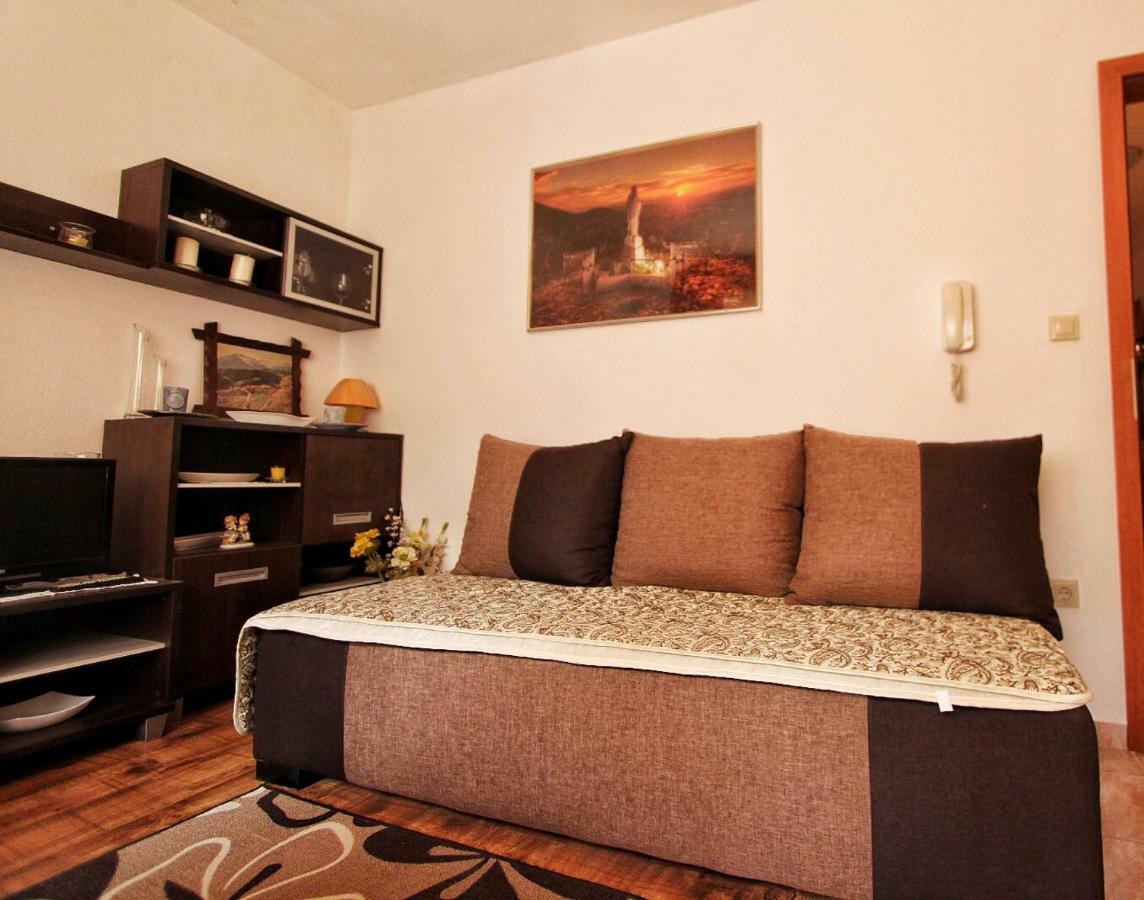 Apartments Filip Podstrana Zewnętrze zdjęcie