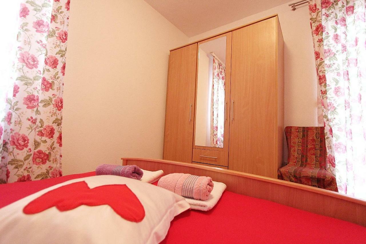 Apartments Filip Podstrana Zewnętrze zdjęcie