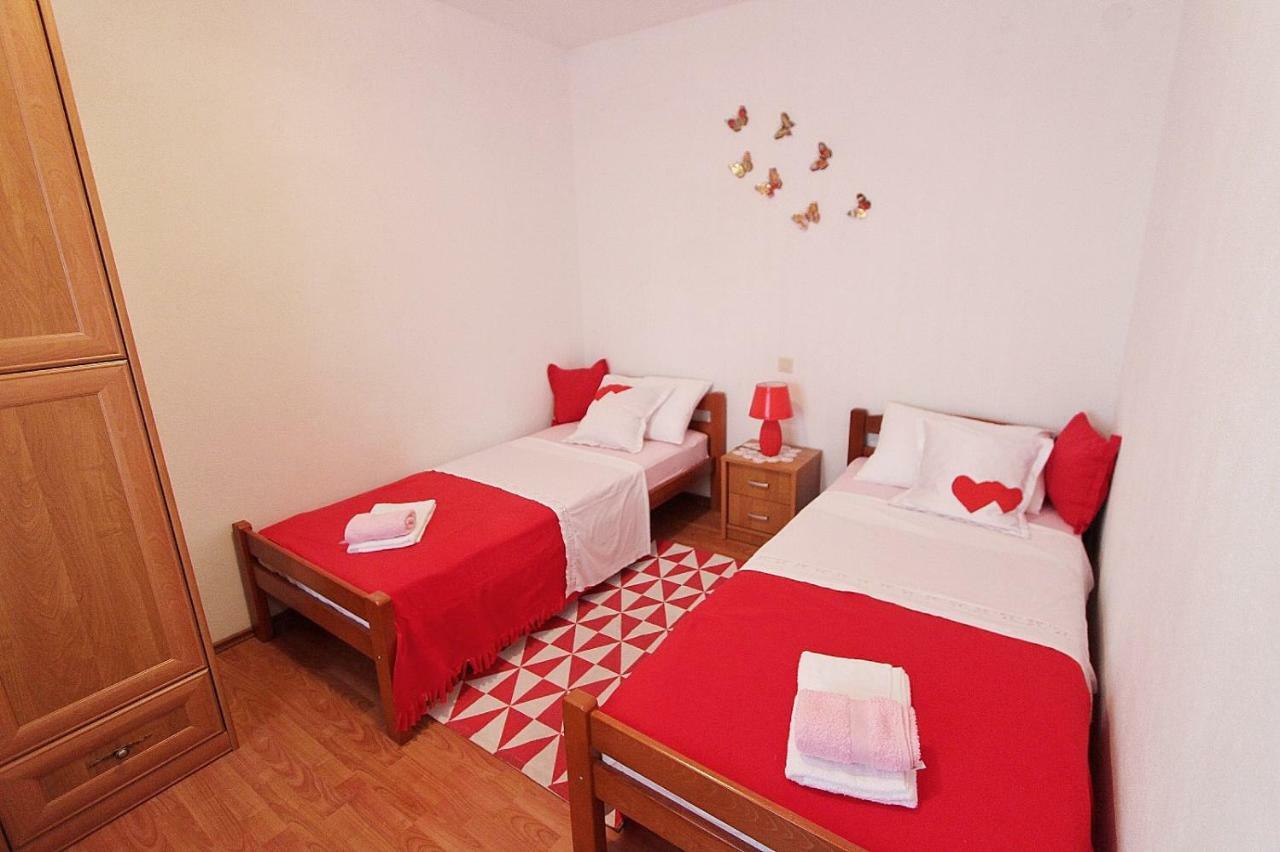Apartments Filip Podstrana Zewnętrze zdjęcie
